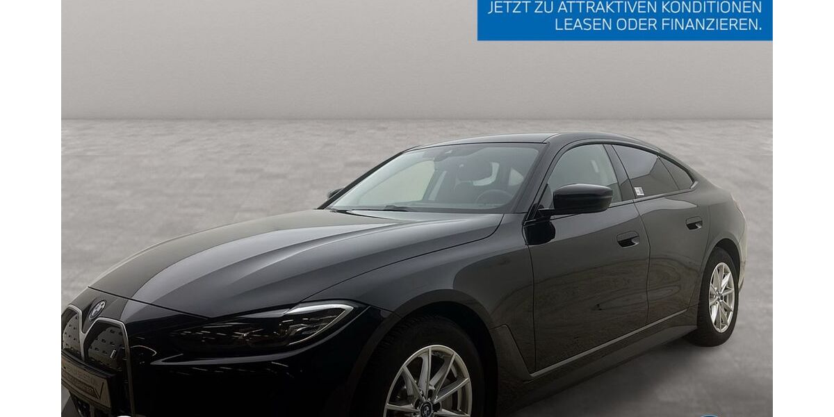 BMW i4 5.394 km 39.474 &euro; Barsbüttel bei Hamburg 22885