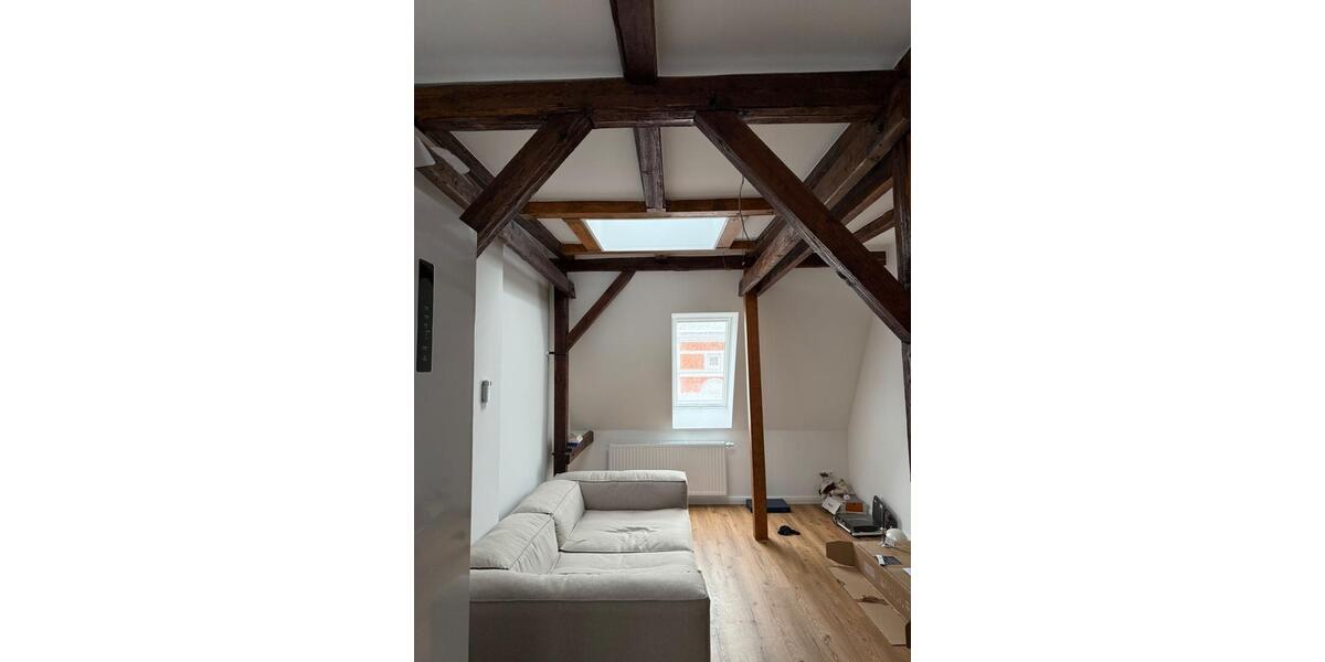 Dachgeschoßwohnung Hamburg Niendorf - 3 Zimmer, 65 m&sup2;, 1.560&euro; | Angebot:25136855