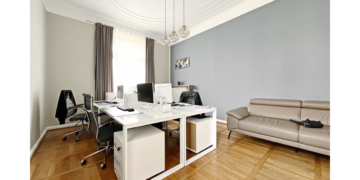 Ein Stück Elmshorner Geschichte - Hochwertig saniert und vielseitig nutzbar - Mehrfamilienhaus, Wohnhaus Elmshorn | Angebot:25365925