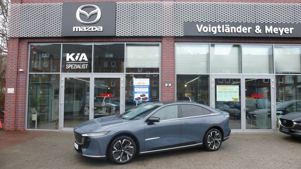 Mazda 6e 5.000 km 40.684 &euro; Hamburg 22049