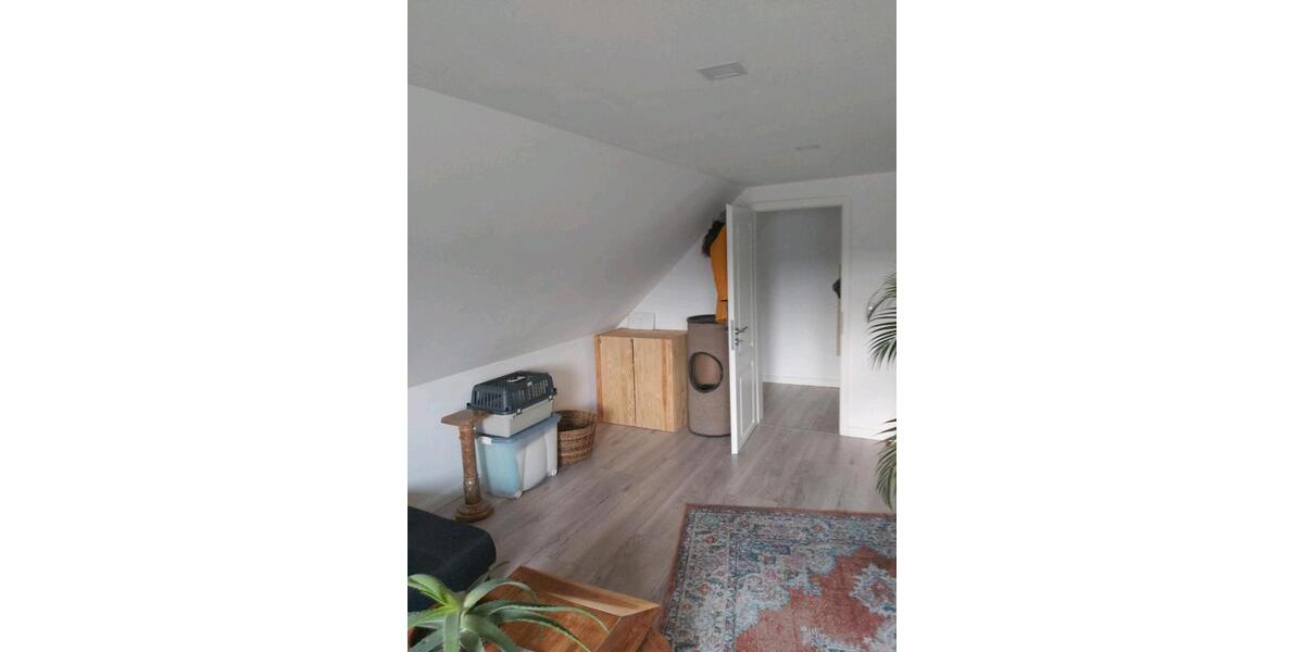 Dachgeschoßwohnung Bad Oldesloe - 2 Zimmer, 70 m&sup2;, 800&euro; | Angebot:25403762