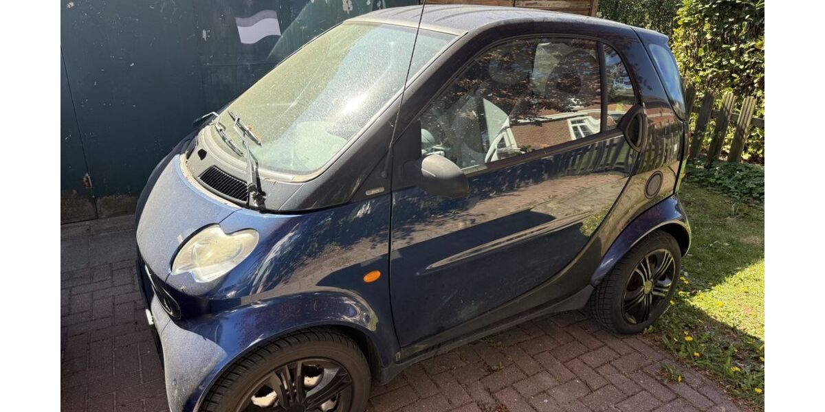 Smart ForTwo 150.500 km 700 &euro; Hamburg 22113