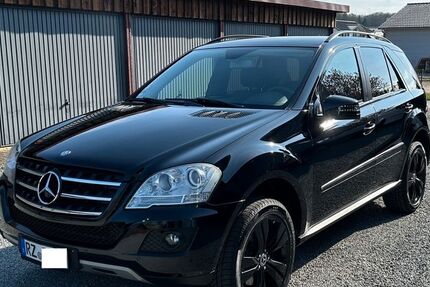 Mercedes-Benz ML 350 165.000 km 15.490 &euro; Wentorf 21465