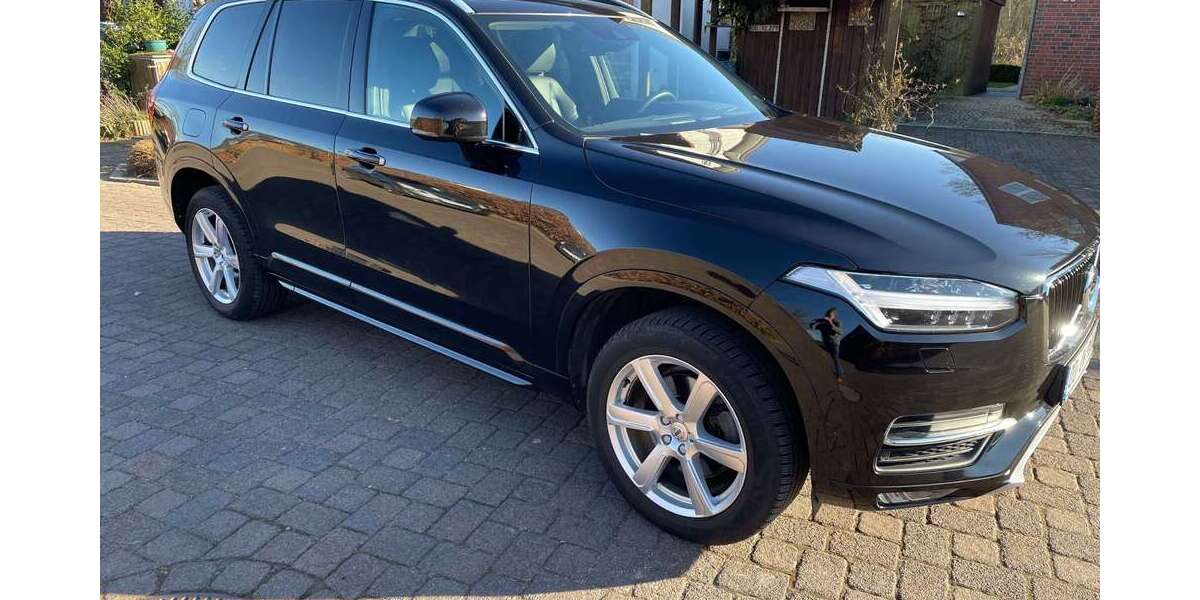 Volvo XC90 122.000 km 28.000 &euro; Ahrensburg 22926