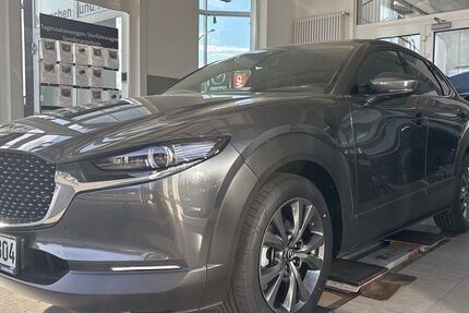 Mazda CX-30 2.420 km 32.950 &euro; Hamburg 22761