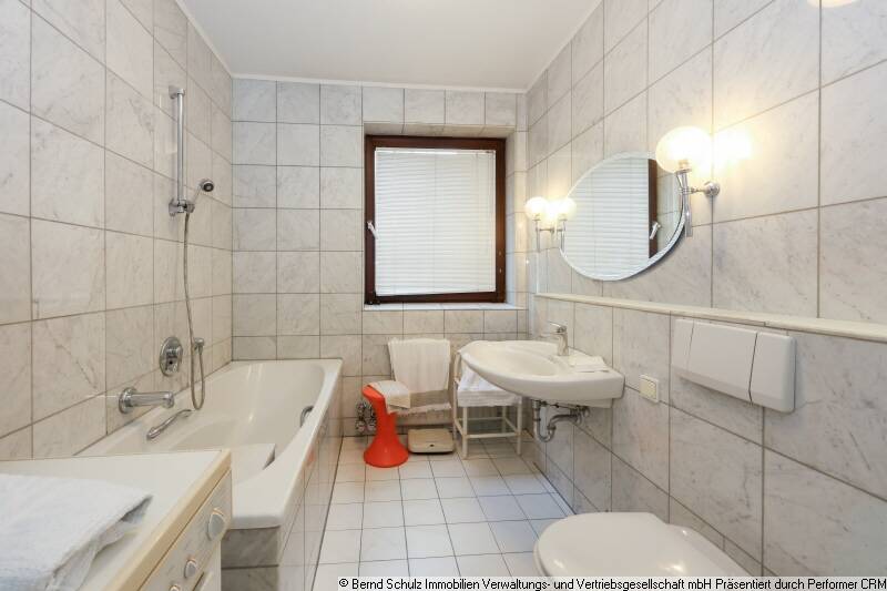 Etagenwohnung Hamburg Othmarschen - 2 Zimmer, 104 m&sup2;, 550.000&euro; | Angebot:25986513