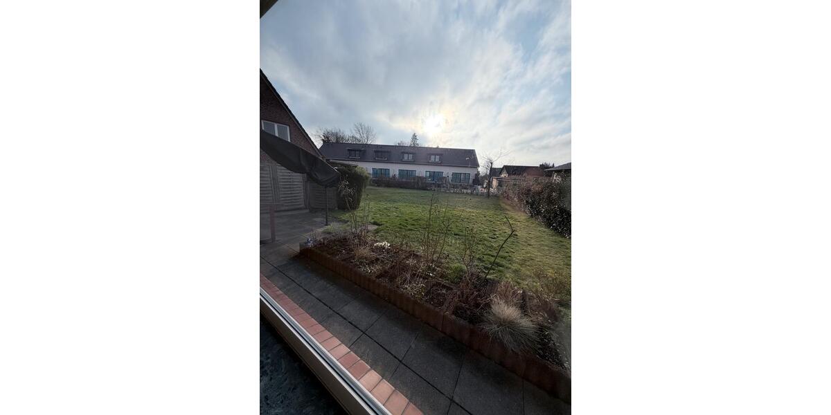 Einfamilienhaus Nahe - 3.5 Zimmer, 98 m&sup2;, 1.200&euro; | Angebot:25888128