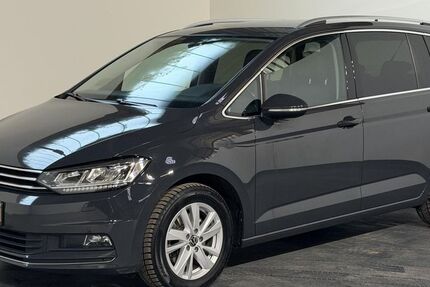 VW Touran 149.989 km 18.799 &euro; Tornesch 25436