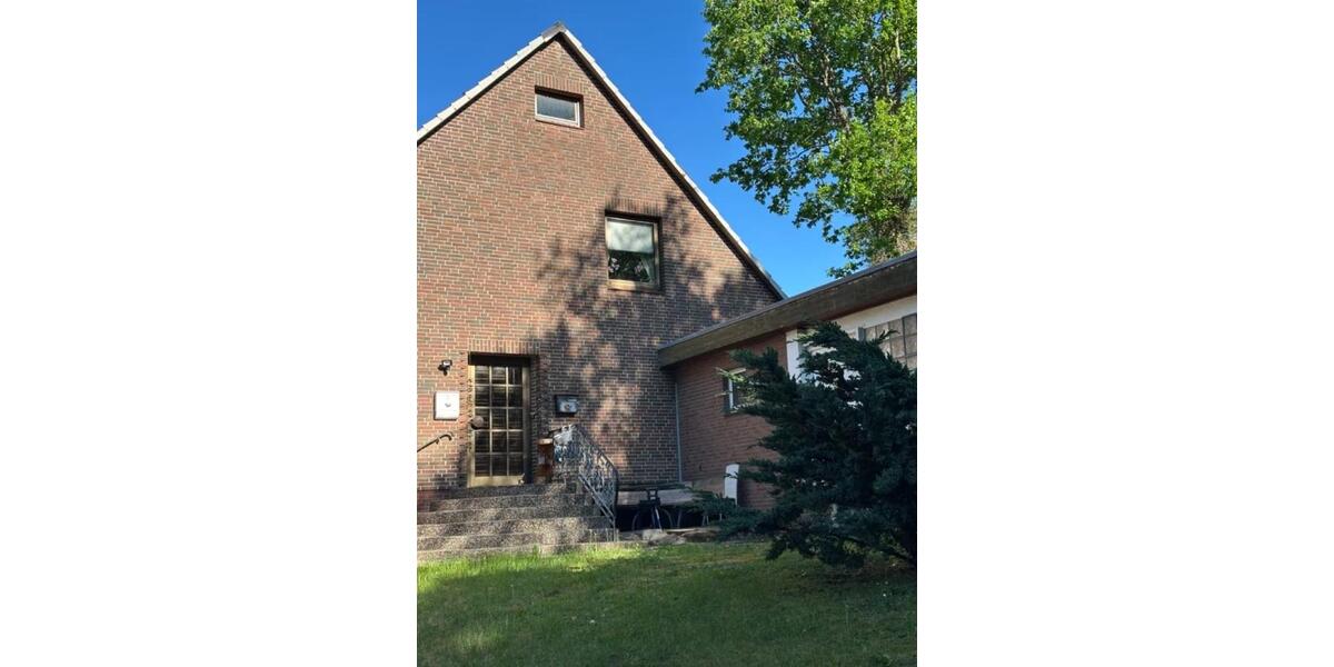 Einfamilienhaus Kaltenkirchen - 10 Zimmer, 300 m&sup2;, 689.930&euro; | Angebot:25167127