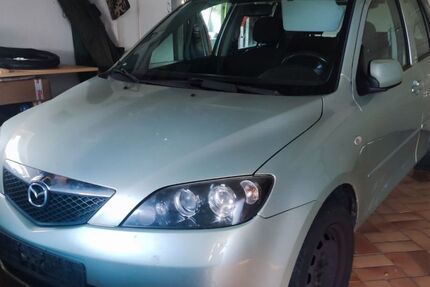 Mazda 2 220.000 km 750 &euro; Hamburg 22145