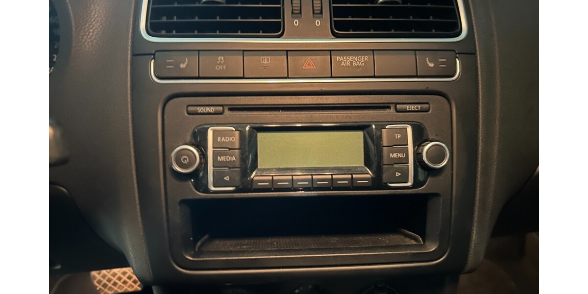 VW Polo 50.300 km 9.649 &euro; Hamburg 20038