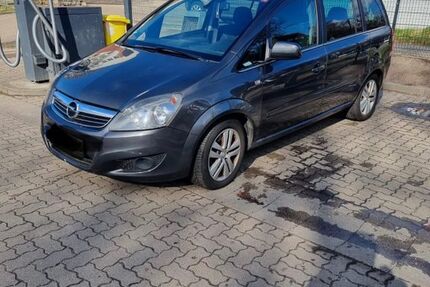 Opel Zafira 129.000 km 5.200 &euro; Hamburg 20457