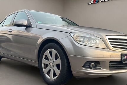 Mercedes-Benz C 180 130.600 km 6.400 &euro; Hamburg 22305