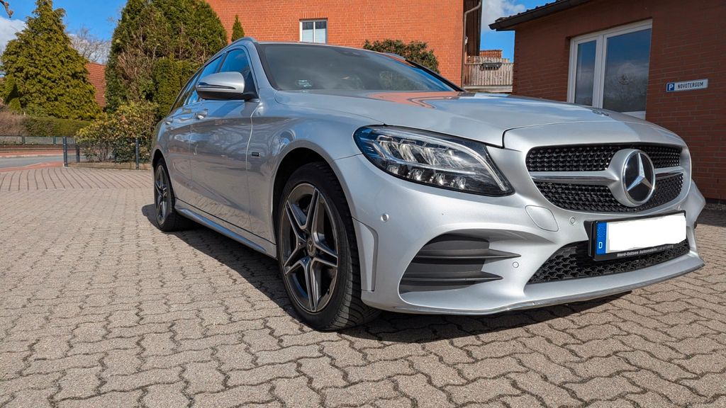 Mercedes-Benz C 300 90.500 km 21.250 &euro; Sülfeld 23867