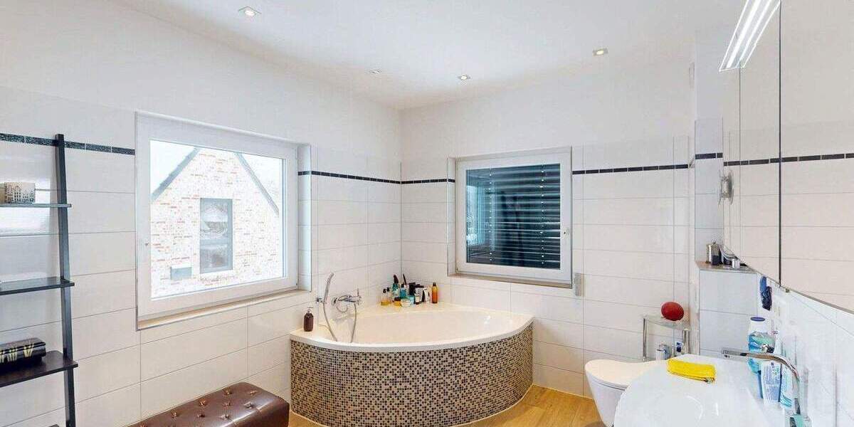 Einfamilienhaus Ahrensburg - 5 Zimmer, 277 m&sup2;, 1.350.000&euro; | Angebot:25724274