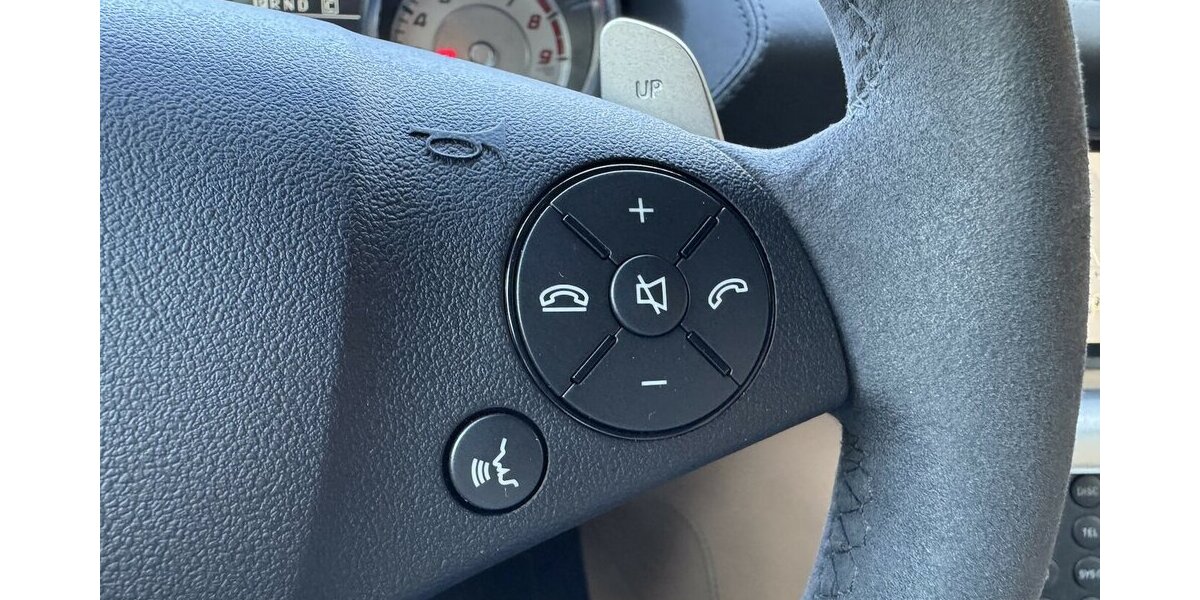 Mercedes-Benz SLS AMG dt Kfz 2. Hd Scheckheft 11 J. Vorbesitz 68.000 km 139.999 &euro; Hamburg 22339