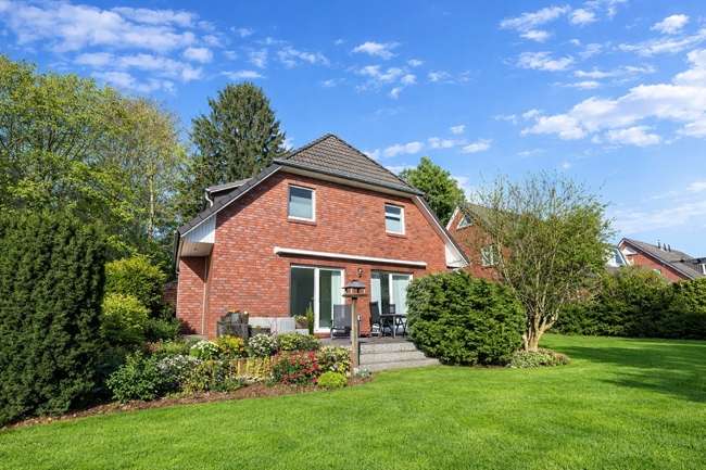 Einfamilienhaus Hamburg Wandsbek - 5 Zimmer, 136 m&sup2;, 850.000&euro; | Angebot:25962478