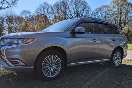 Mitsubishi Outlander 123.000 km 16.750 &euro; Hamburg 22047