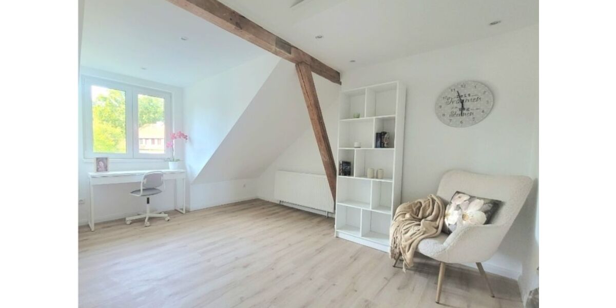 Provisionsfrei* Sonniges modernes Zuhause im Grünen - Reihenmittelhaus Hamburg Altona | Angebot:25956584