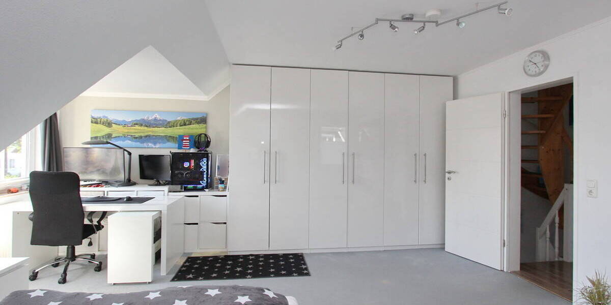 Doppelhaushälfte Elmshorn - 4 Zimmer, 107 m&sup2;, 399.000&euro; | Angebot:25700596