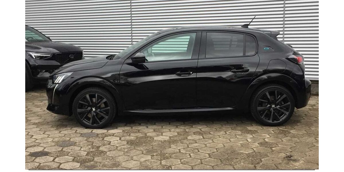 Peugeot 208 12.561 km 19.950 &euro; Hamburg 22393