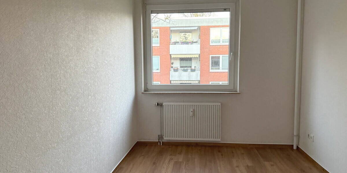 Etagenwohnung Pinneberg - 3 Zimmer, 70 m&sup2;, 219.000&euro; | Angebot:26026741