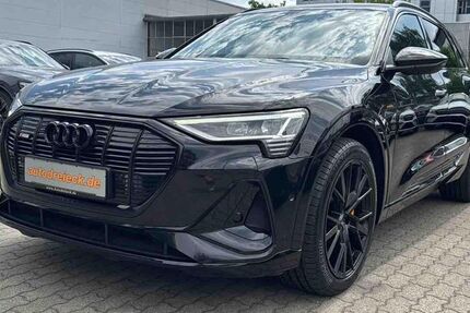 Audi e-tron 92.210 km 32.950 &euro; Hamburg 22047