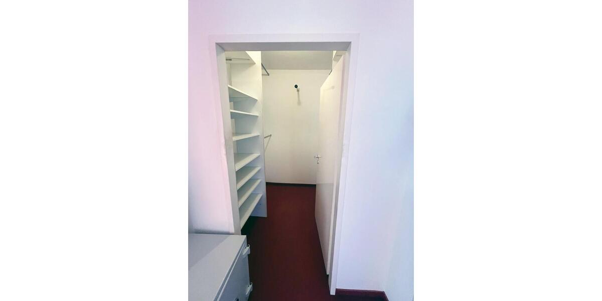 Dachgeschoßwohnung Hamburg Eppendorf - 3.5 Zimmer, 97 m&sup2;, 840.000&euro; | Angebot:26577648