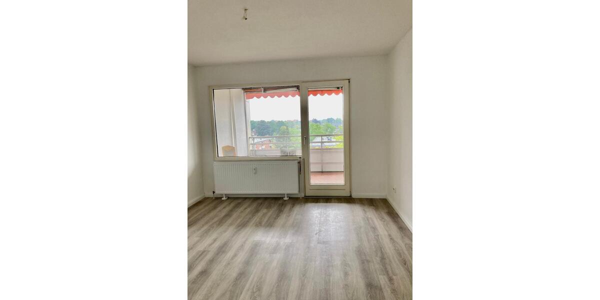 Etagenwohnung Pinneberg - 4.5 Zimmer, 109 m&sup2;, 1.380&euro; | Angebot:25783890