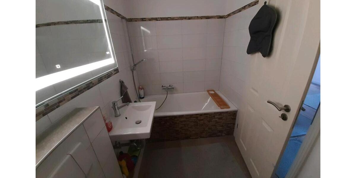 Etagenwohnung Rellingen - 3.5 Zimmer, 82 m&sup2;, 299.000&euro; | Angebot:25961832