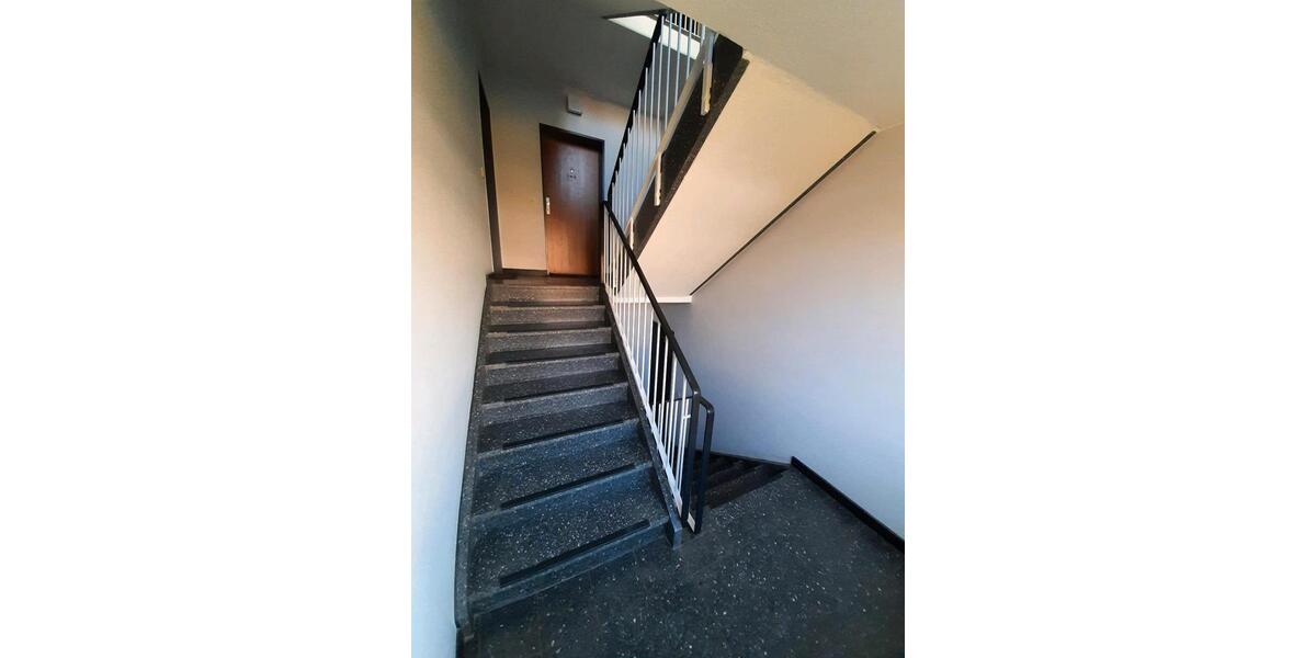 Etagenwohnung Rellingen - 3.5 Zimmer, 82 m&sup2;, 299.000&euro; | Angebot:25961832