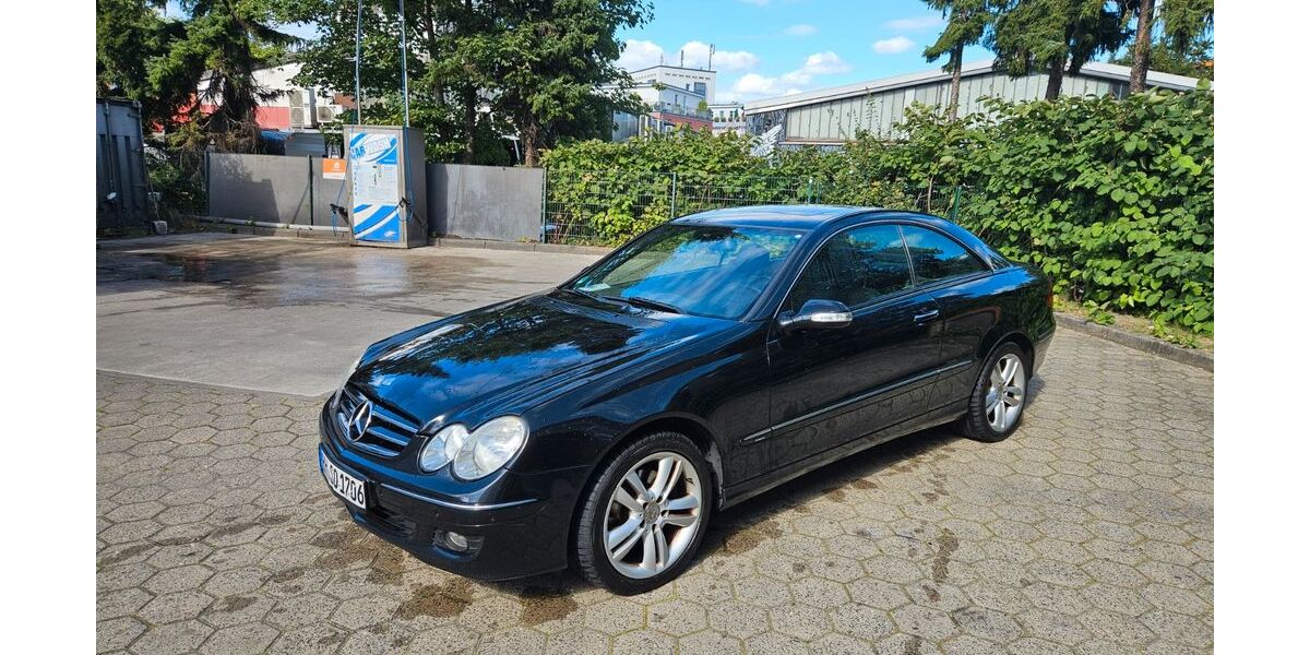 Mercedes-Benz CLK 200 124.500 km 11.500 &euro; Hamburg 22769