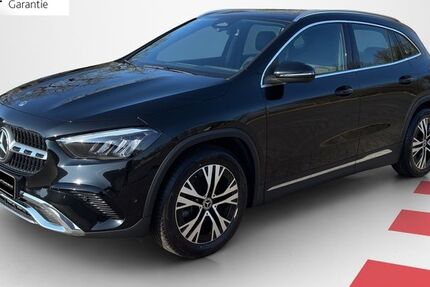 Mercedes-Benz GLA 200 13.508 km 37.990 &euro; Hamburg-Elbe 22609