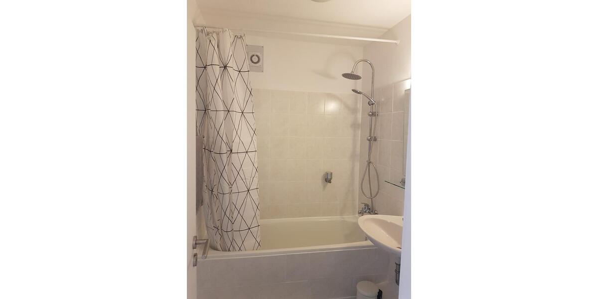 Etagenwohnung Hamburg Wandsbek - 1 Zimmer, 30 m&sup2;, 910&euro; | Angebot:26021866