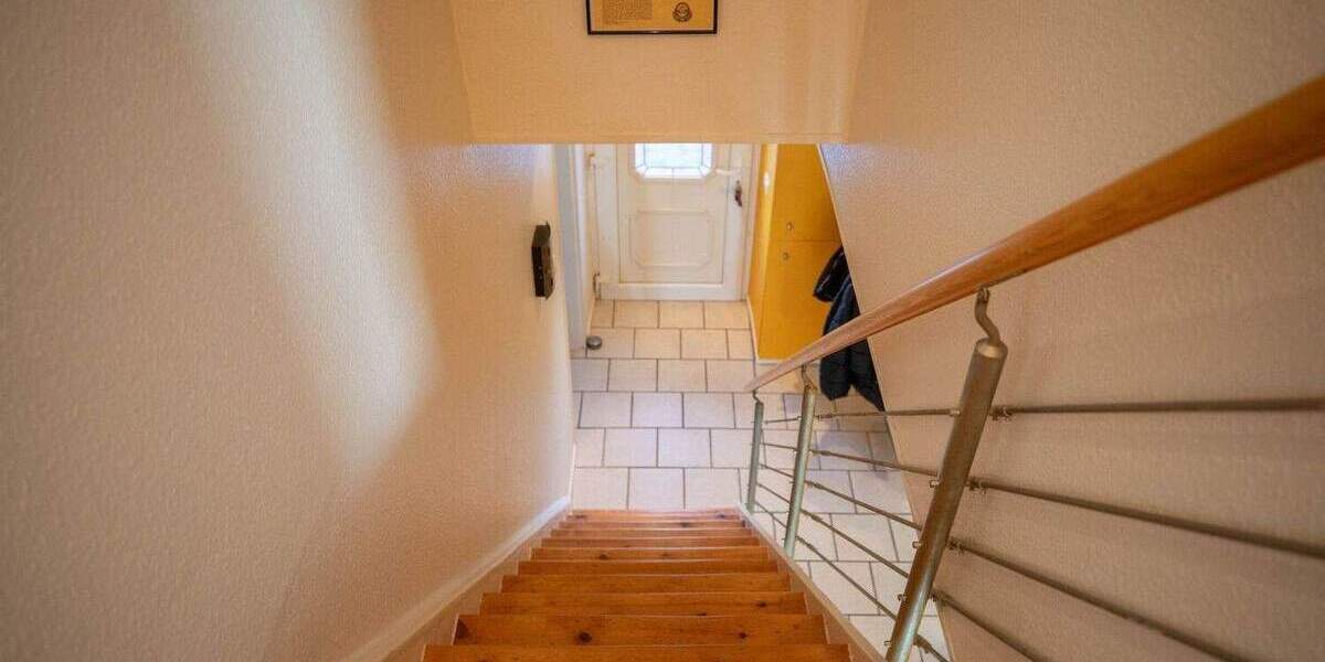 Reihenmittelhaus Uetersen - 5 Zimmer, 121 m&sup2;, 299.000&euro; | Angebot:25663037