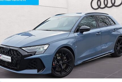 Audi RS3 23.157 km 61.410 &euro; Kölln-Reisiek 25337