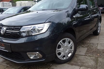 Dacia Sandero 45.850 km 7.490 &euro; Norderstedt 22848