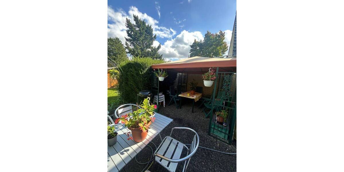 Mehrfamilienhaus, Wohnhaus Hamburg Sasel - 4 Zimmer, 105 m&sup2;, 585.000&euro; | Angebot:25797150