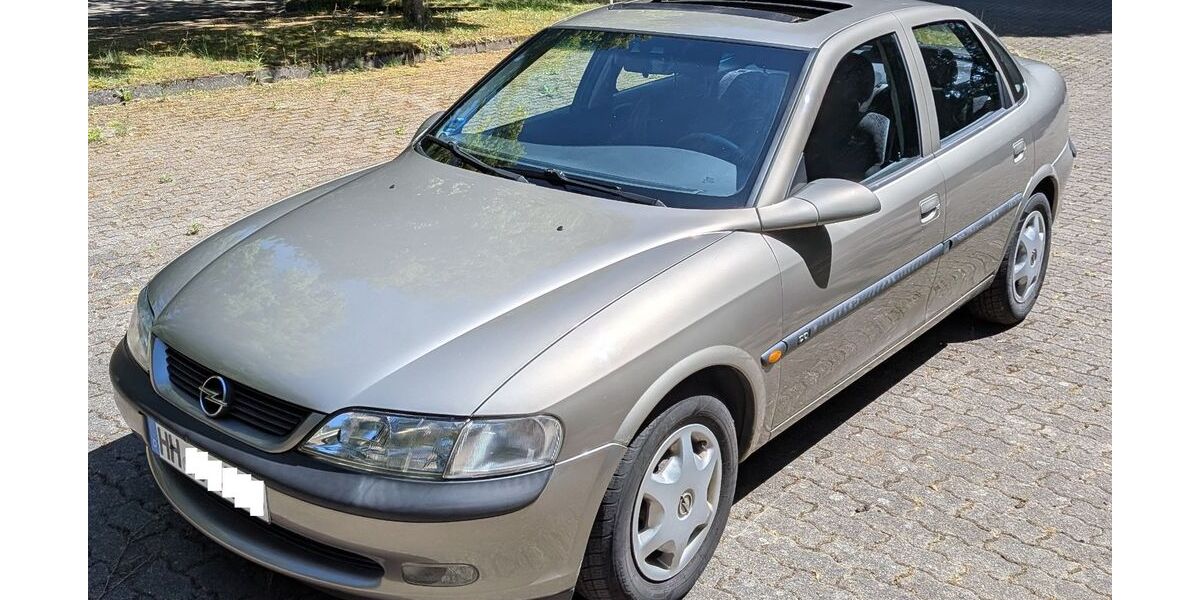 Opel Vectra 92.000 km 1.350 &euro; Hamburg 21079