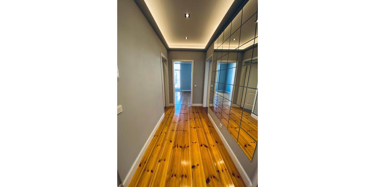 Etagenwohnung Hamburg Altstadt - 2 Zimmer, 75 m&sup2;, 1.850&euro; | Angebot:25924424