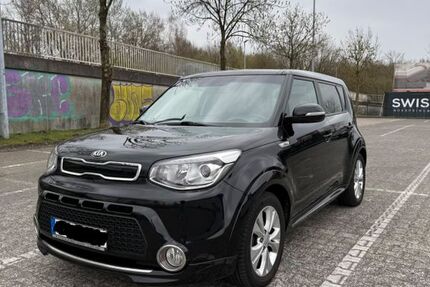 Kia Soul 159.465 km 8.990 &euro; Klein Offenseth sparrieshoop 25365