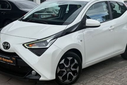 Toyota Aygo (X) 81.000 km 11.990 &euro; Norderstedt (bei Hamburg) 22850