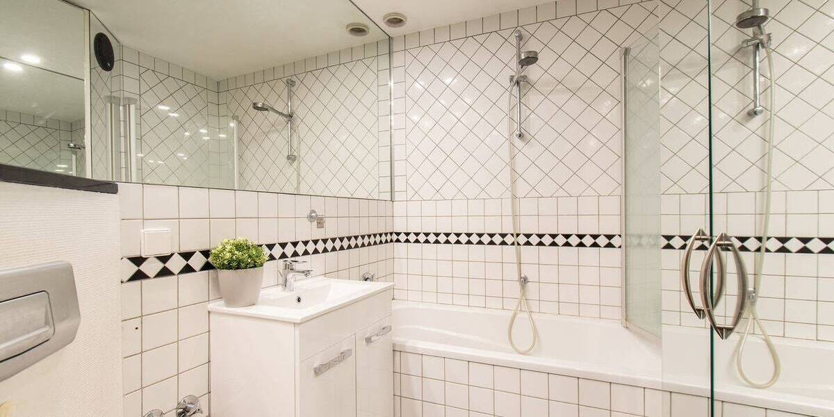 Etagenwohnung Hamburg Barmbek-Süd - 2 Zimmer, 69 m&sup2;, 299.000&euro; | Angebot:25726015