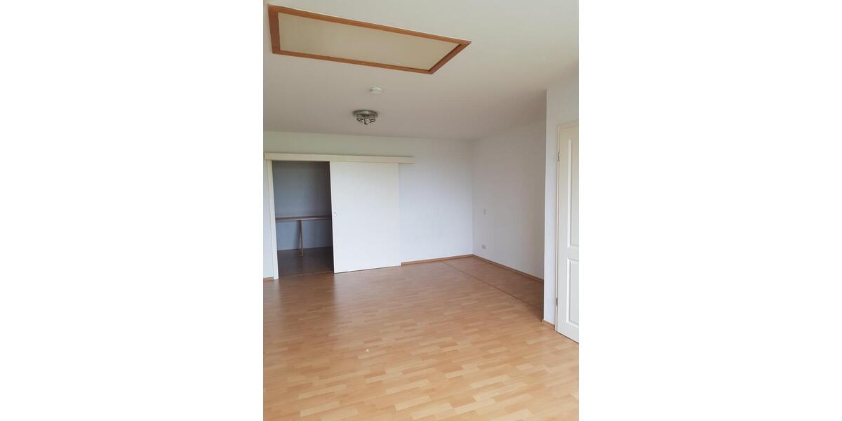 Etagenwohnung Haseldorf - 2 Zimmer, 80 m&sup2;, 800&euro; | Angebot:25258690