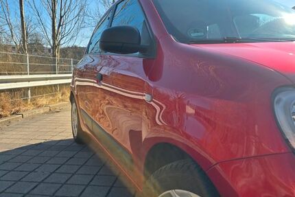 Renault Twingo 76.111 km 6.400 &euro; Hamburg 22083