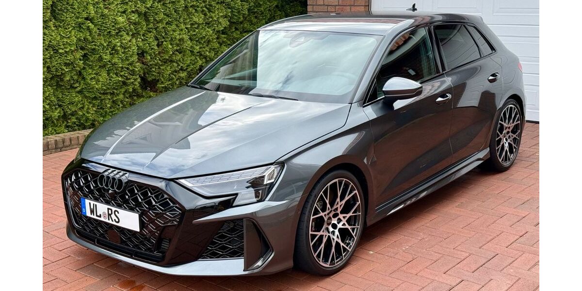 Audi RS3 8.790 km 65.490 &euro; Reinbek 21465