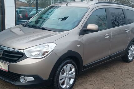 Dacia Lodgy 179.005 km 4.999 &euro; Stapelfeld 22145