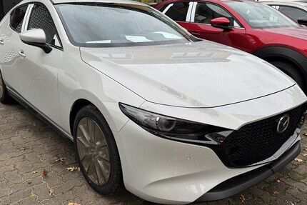 Mazda 3 5.127 km 26.950 &euro; Bad Oldesloe 23843
