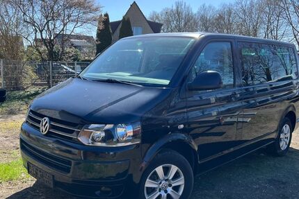 VW T5 Multivan 175.000 km 19.900 &euro; Braak 22145