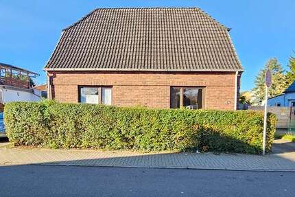 Haus Uetersen - 8 Zimmer, 138 m&sup2;, 245.000&euro; | Angebot:24001769